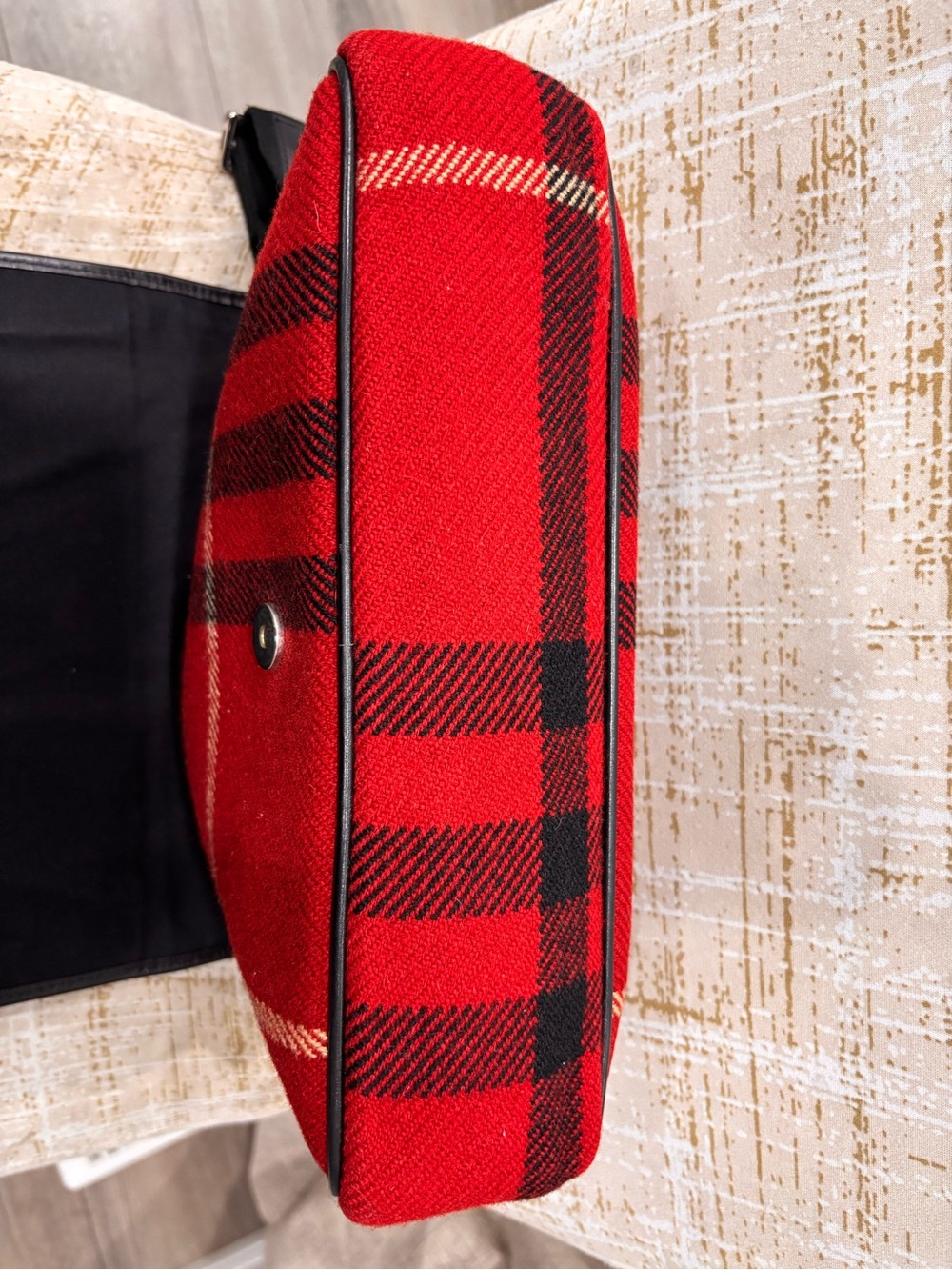 Burberry wool check pattern - Picture 11 of 16